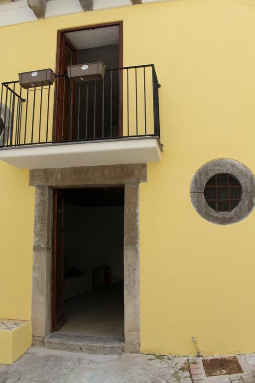 Casa Vacanza U Curtigghiu Lipari  Bagian luar foto
